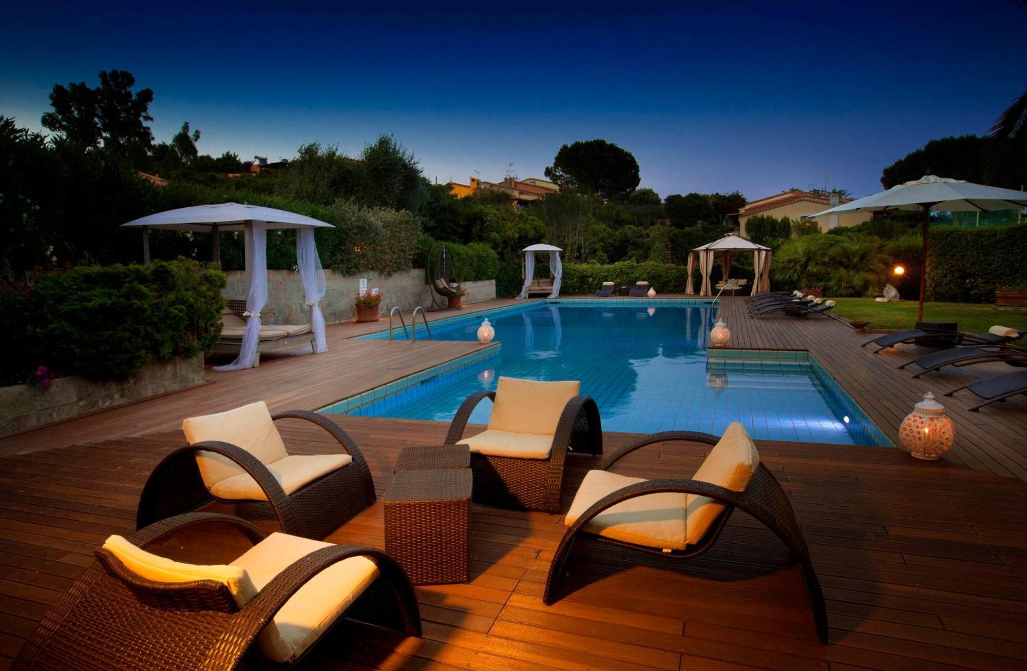 Albaruja Hotel Costa Rei Extérieur photo